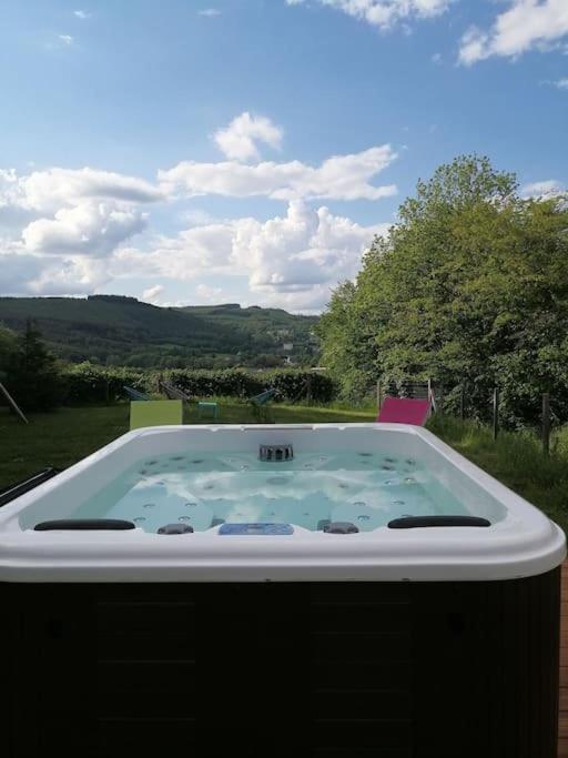 Le Belvedere Mouxois, Spa Privatif, Vue Morvan Exterior photo